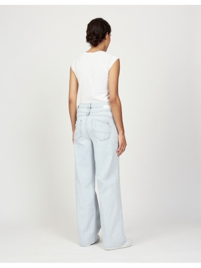 Jeans Amelie wide fit in beach used blue von Gang