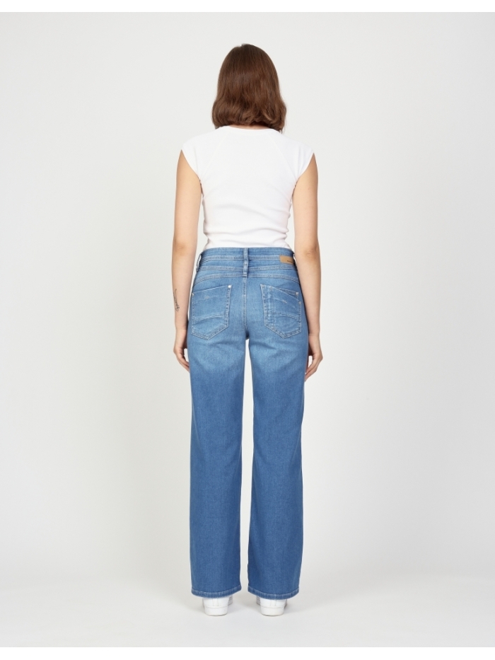 Jeans Amelie wide fit in Bahamas blue von Gang