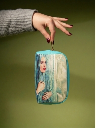 Beautycase Seagirl von Toiletpaper
